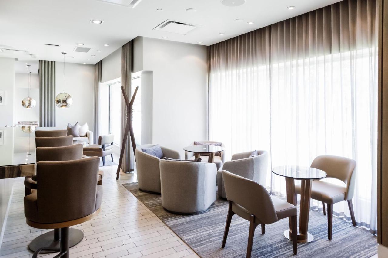 The James Hotel Saskatoon Esterno foto