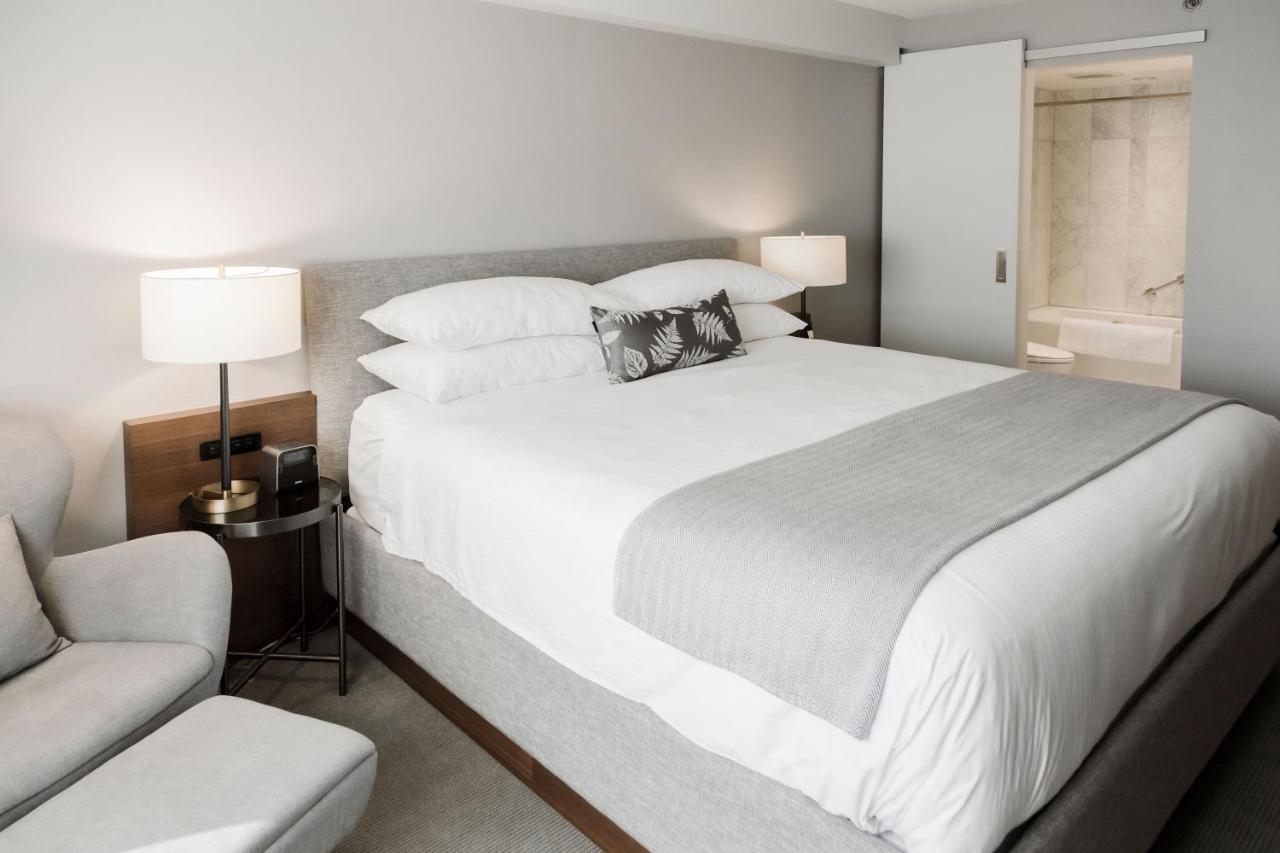 The James Hotel Saskatoon Esterno foto
