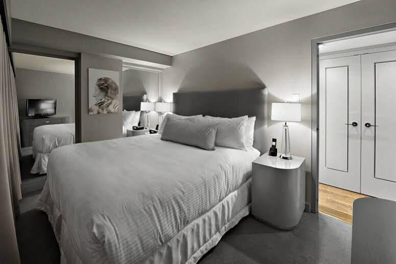 The James Hotel Saskatoon Esterno foto